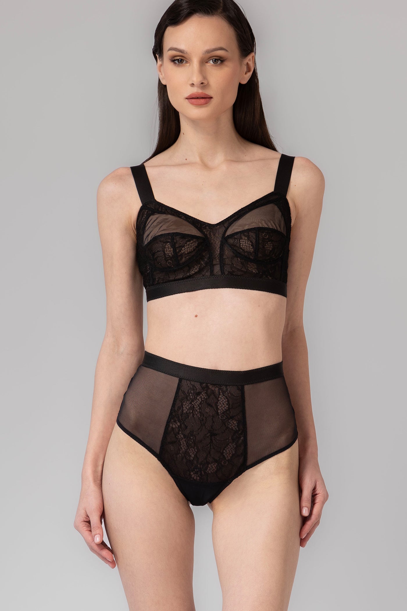 Chilot negru din dantela si tul Sculpt